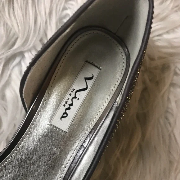 Nina Silver Rhinestone Peep toe flats! NWT! - Picture 3 of 5